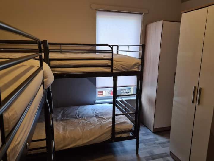 Next To Liverpool Stadium Apartment Luaran gambar