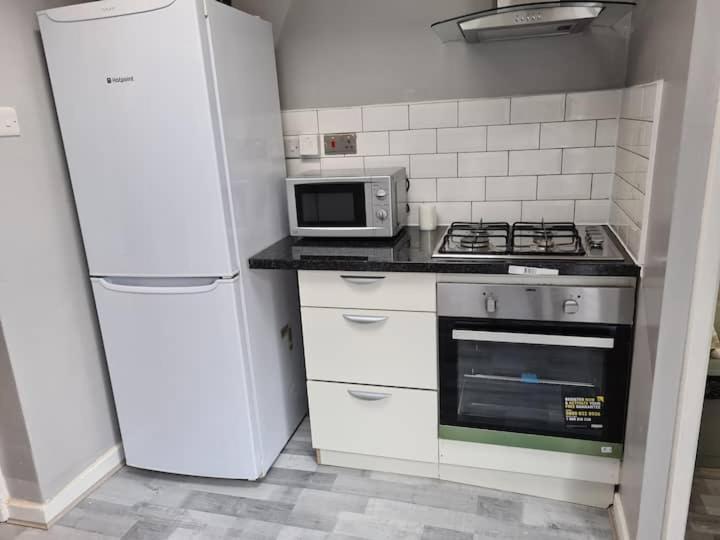 Next To Liverpool Stadium Apartment Luaran gambar